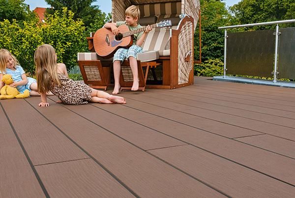 megawood massiv GCC terrasse n&aelig;rbillede
